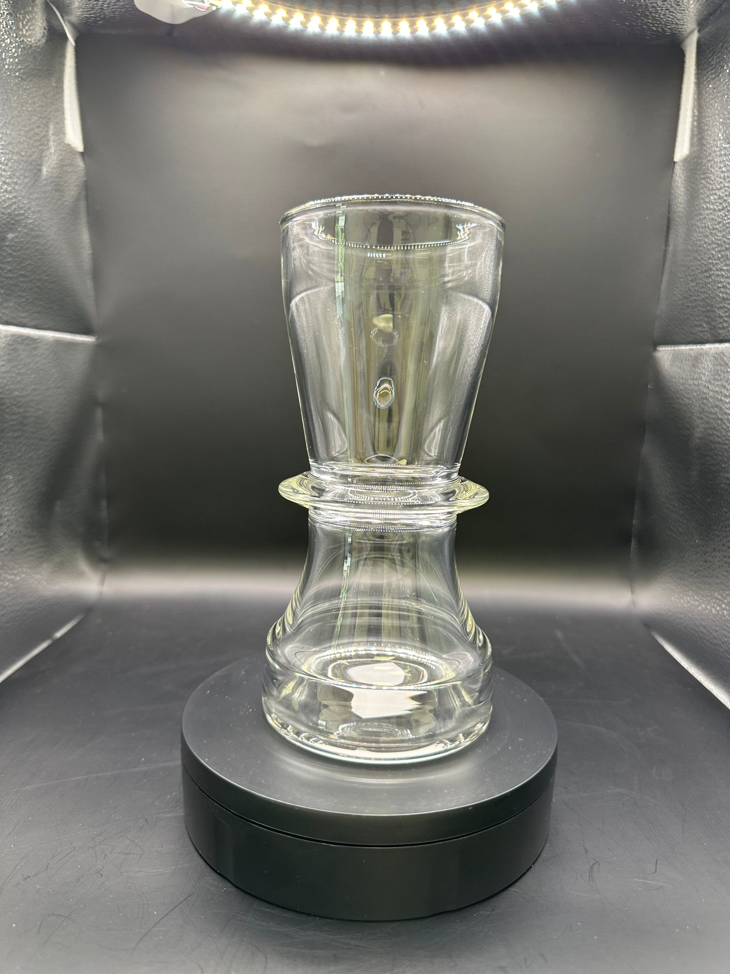 $80 – Salty Glass – Clear Pint Glass with Razor Maria (Tall Profile)