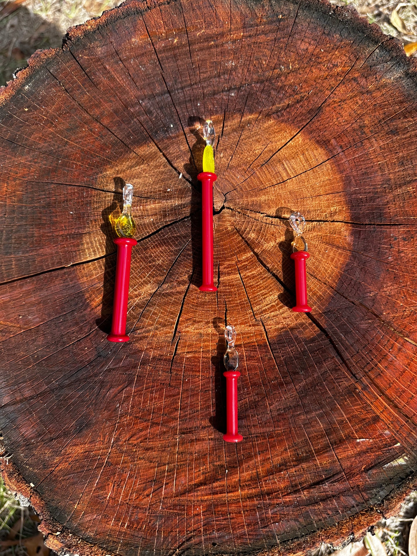 Small Red Candle Ornament – Festive Holiday Warmth